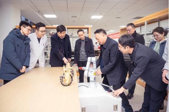 CO接骨機器人項目落戶南陽